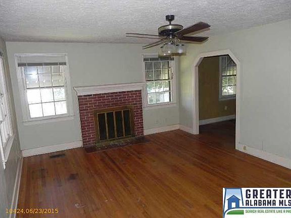 3rd image of 3006 McQueen St