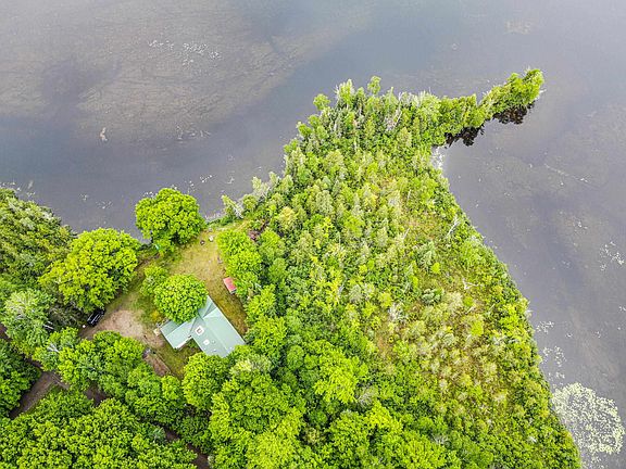 3rd image of 3159 Williams Rd