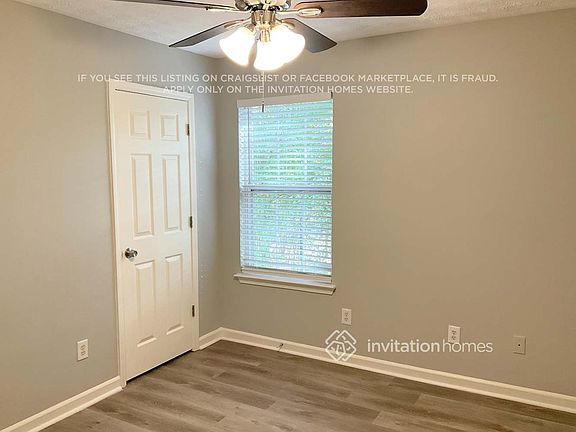 5th image of 4257 Revere Walk NW