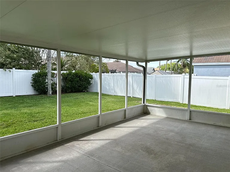 30747 Burleigh Dr — Photo 31
