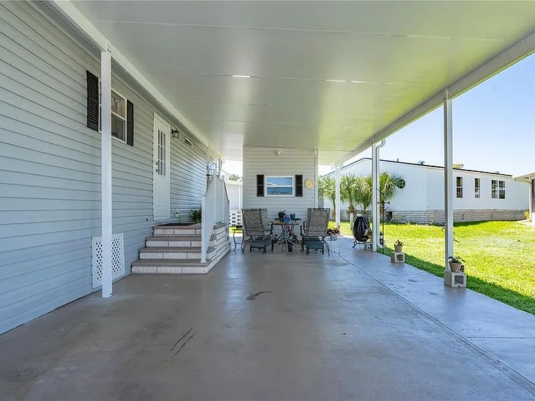 1000 Kings Hwy #133 — Photo 31
