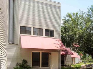 8415 E Cypress Point Ct, Baton Rouge, LA 70809