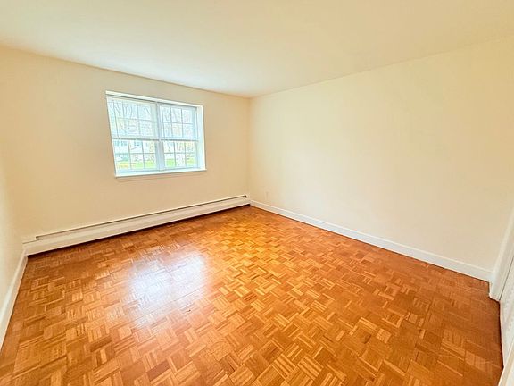 5th image of 42 Worthen Rd #B1