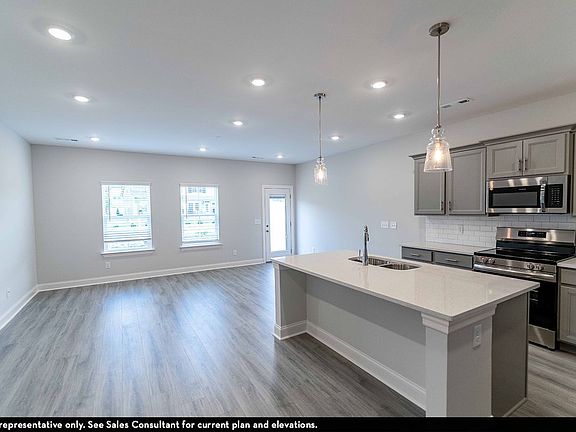3rd image of 5719 Cloverwood Dr