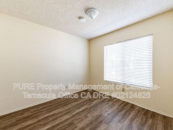 5th image of 224 Beachwood Dr