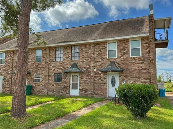 97 Ormond Meadows Dr, Destrehan, LA 70047