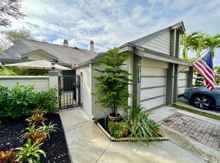 101 Landings Blvd, Greenacres, FL 33413