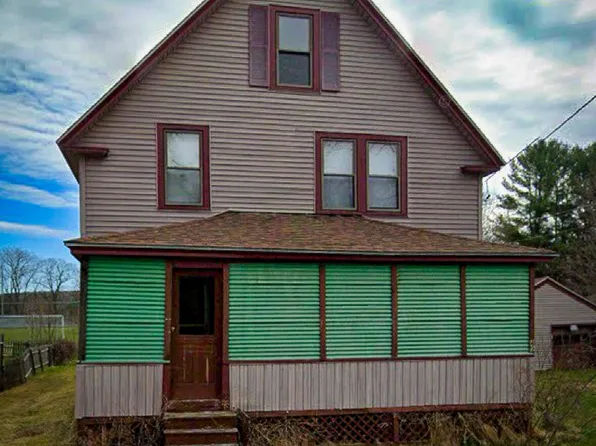 49 Blake Street, Hartland, ME 04943
