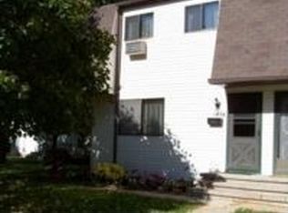1654 Tonya Trl #Q-2, Neenah, WI 54956