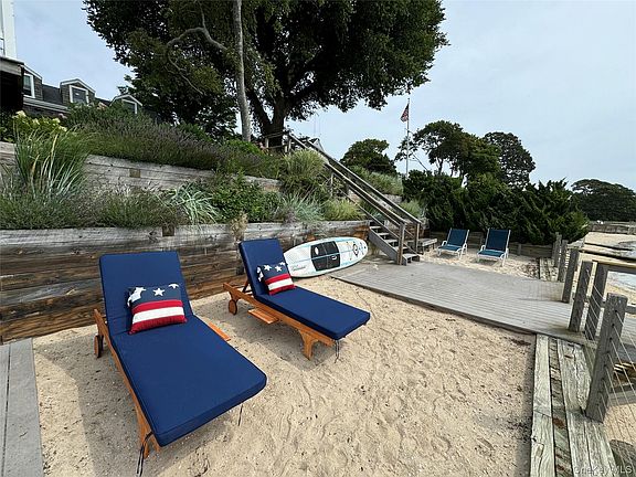 2nd image of 1429 Peconic Bay Blvd