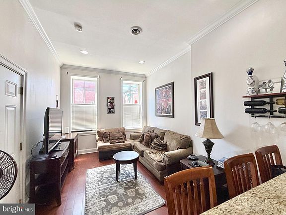 2nd image of 609 N 16th St #1