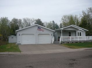 35 Oshkosh St, Gile, WI 54525