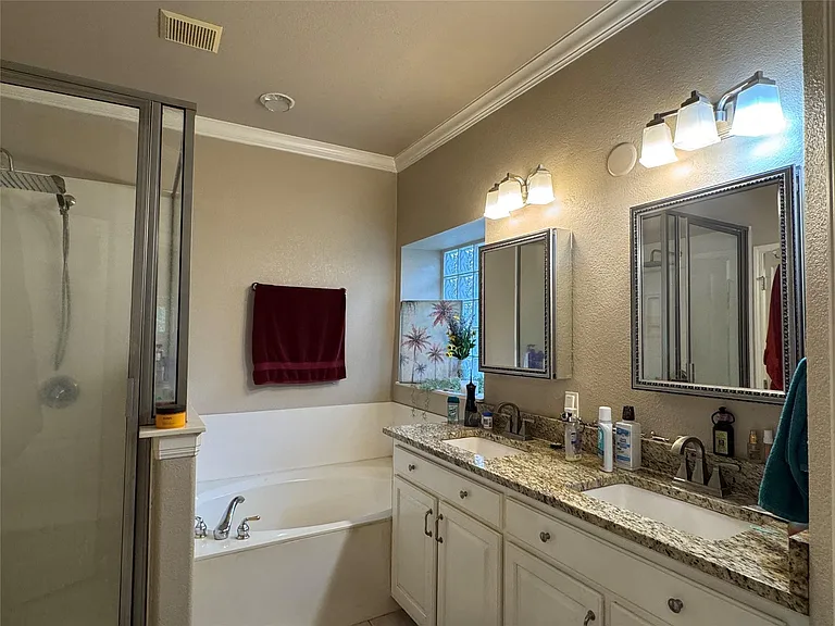 2704 Dagama Ct — Photo 14