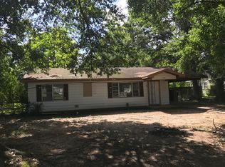 1217 Palmetto Rd, Benton, LA 71006