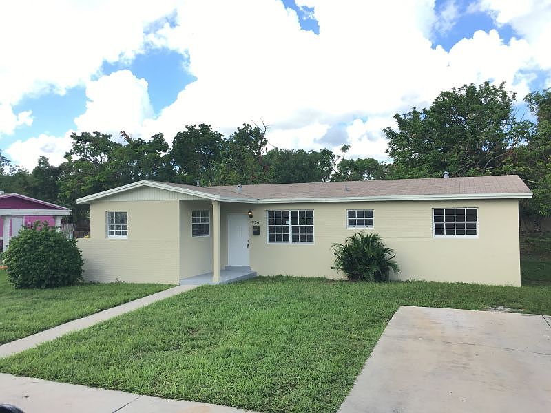 1st image of 2261 NW 196th Ter