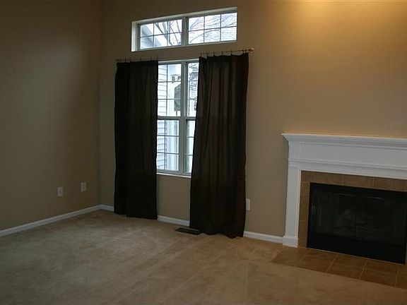 3rd image of 6884 Cedar Cove Dr