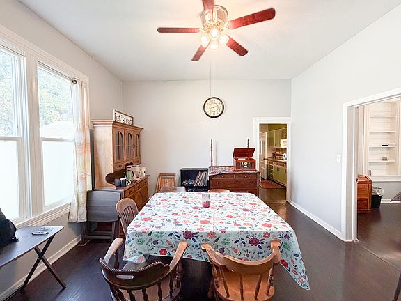 5th image of 1218 E Iron Ave
