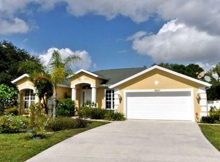 5857 NW Dunmore Ave, Port Saint Lucie, FL 34986
