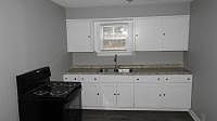 5th image of 2222 S Arlington Ave
