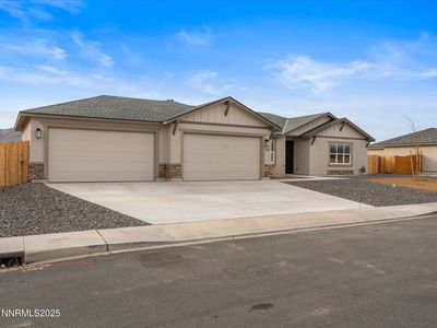 2555 Emerson Cir, Fernley, NV, 89408