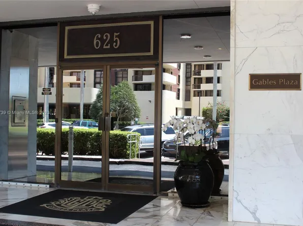 625 Biltmore Way APT 104, Coral Gables, FL 33134
