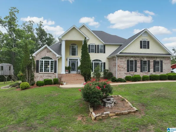 4264 County Road 61, Roanoke, AL 36274