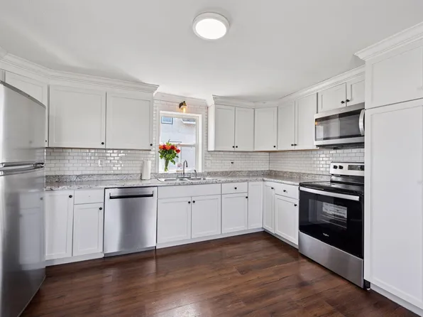 538 Jackson Ave NW, Elk River, MN 55330
