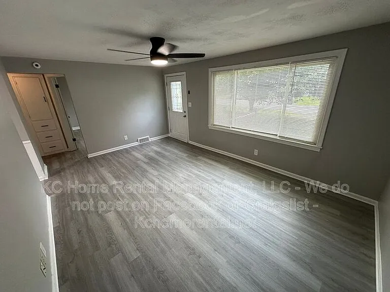 11636 W 68th Ter — Photo 7