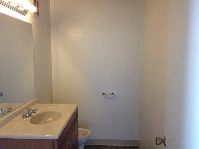 2209 Q St — Photo 9