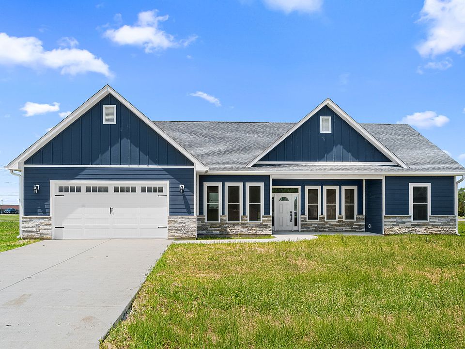 Baymont Plan on Lot 23 at Lakeview Bay