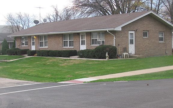 5th image of 118 Babcock St
