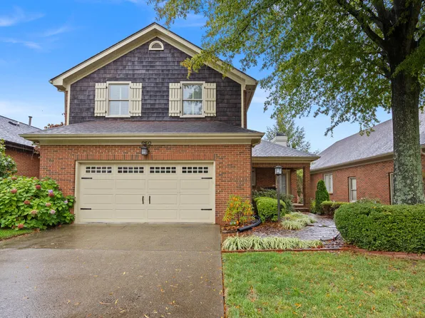 660 Andover Village Pl, Lexington, KY 40509