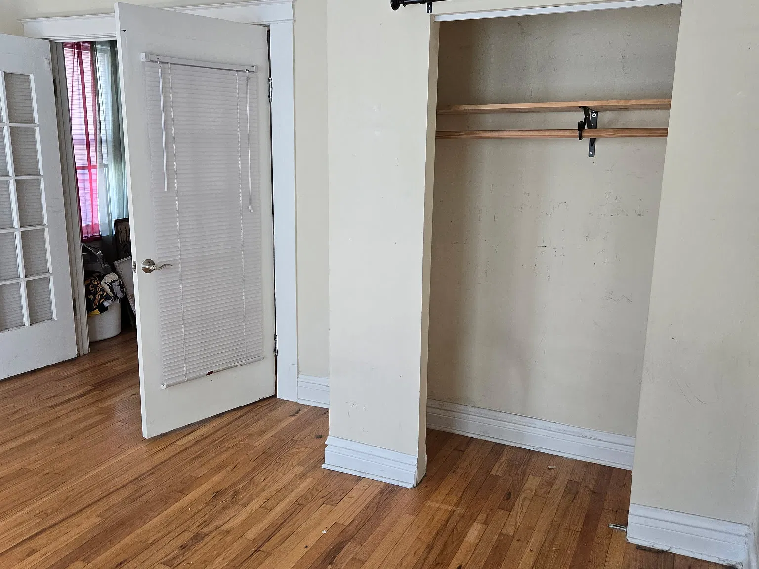 2 bed, 1000 sqft, $1,730 — Photo 4