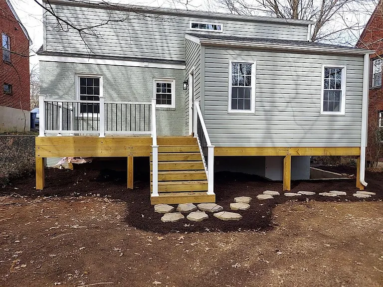 2026 York Rd SW — Photo 2