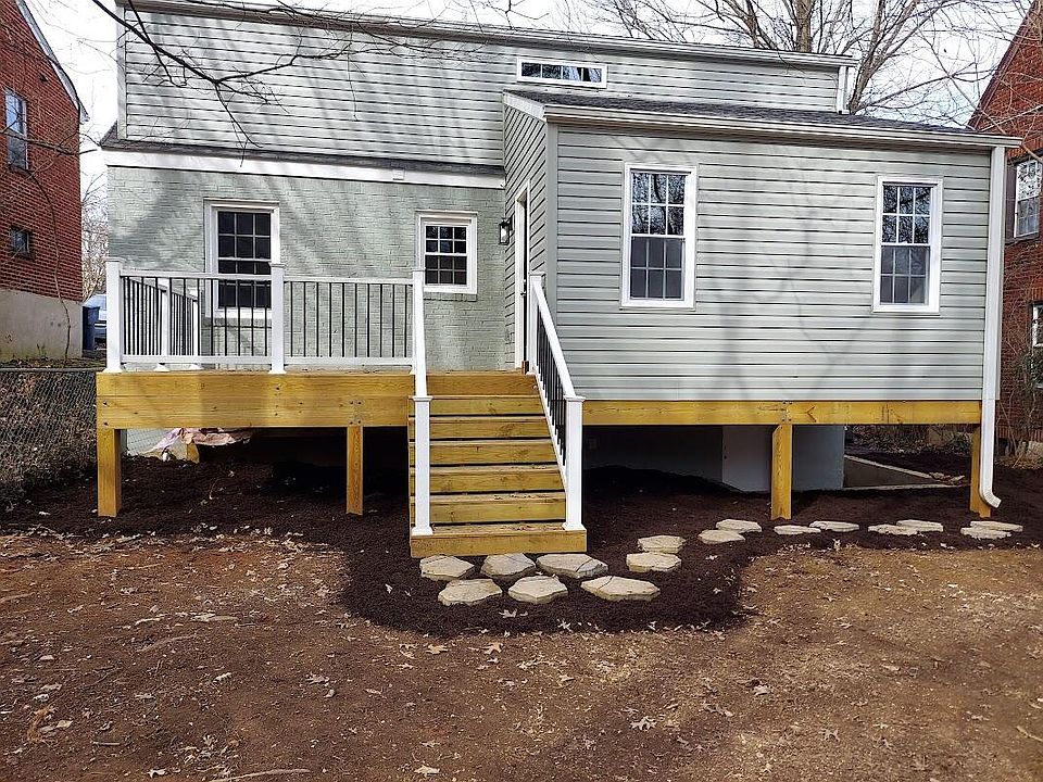 2nd image of 2026 York Rd SW