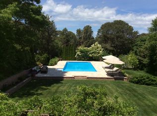(Undisclosed Address), Southampton, NY 11968