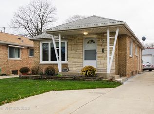 5041 W Devon Ave, Chicago, IL 60646