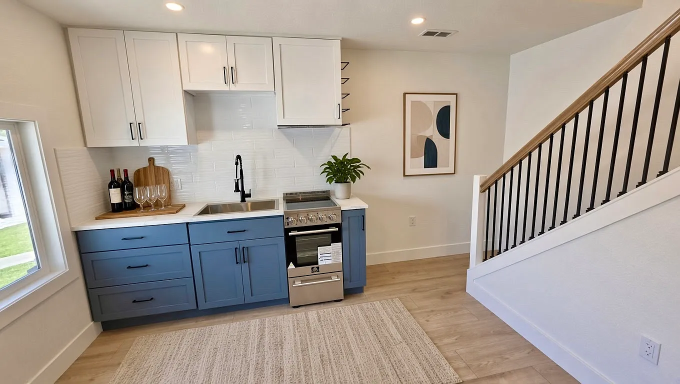 19 Bellevue Ave — Photo 3