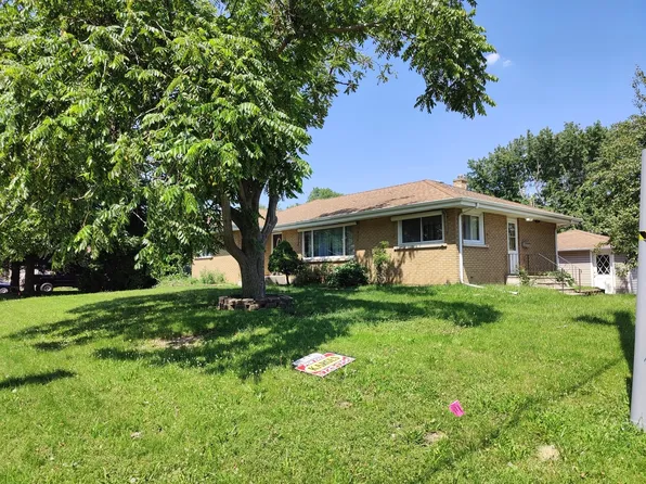 640 S Midland Ave, Rockdale, IL 60436