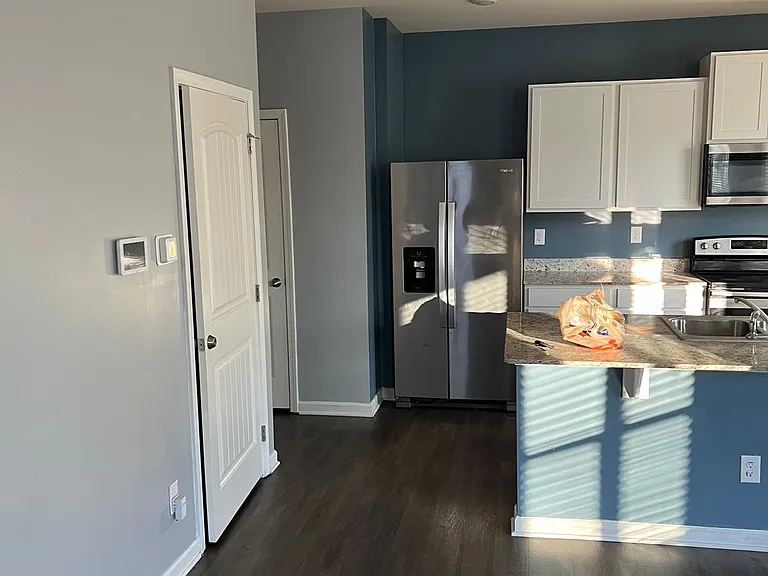 211 Embry Blvd — Photo 4