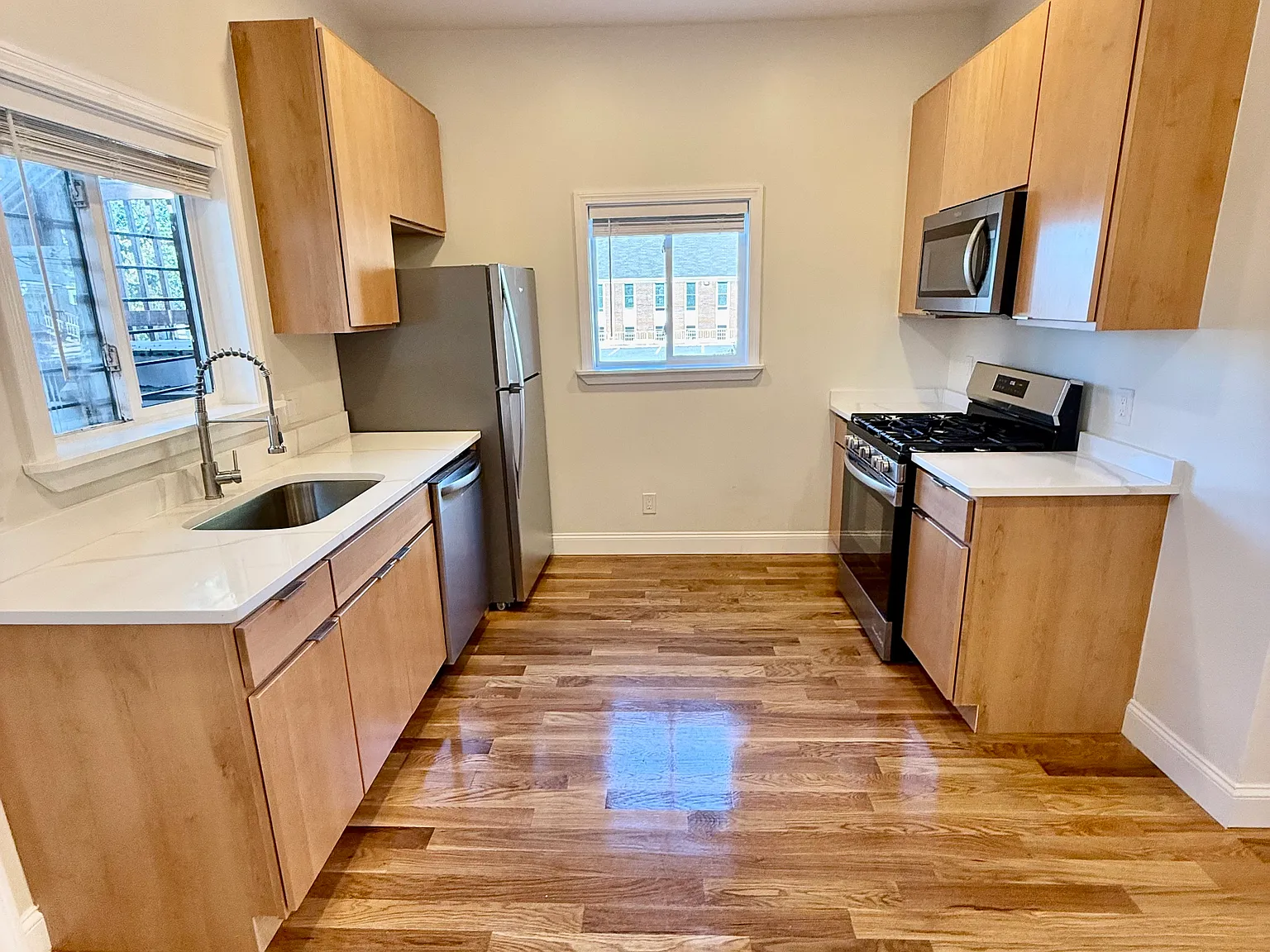 124 Chestnut Street Residences — Photo 2