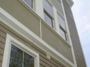 65 Florence St APT 4, Somerville, MA 02145