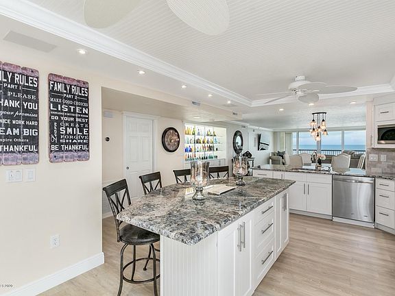 4th image of 407 Highway A1a APT 454