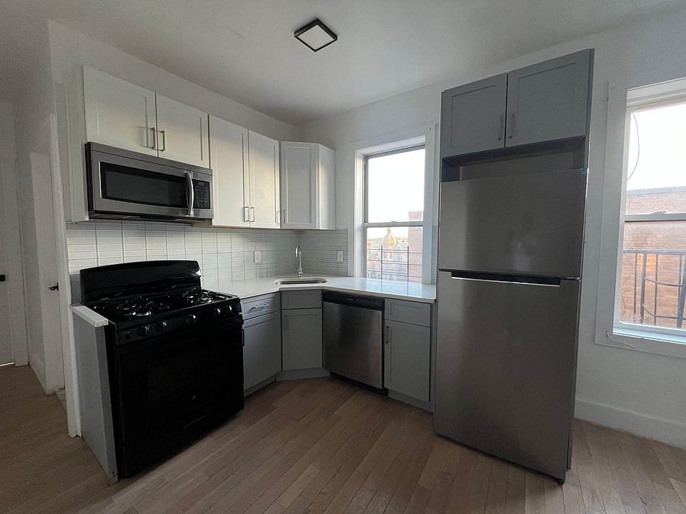 1st image of 15 Gifford Ave #54B