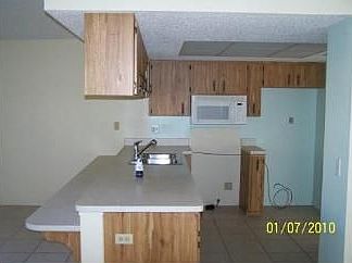 2nd image of 400 Viridian St
