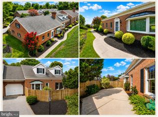 2032 Wyntre Brooke Dr, York, PA 17403