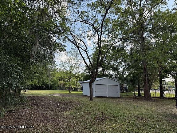 4th image of 1081 HAMMOND Boulevard