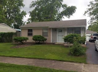 129 Galewood Dr, Bolingbrook, IL 60440