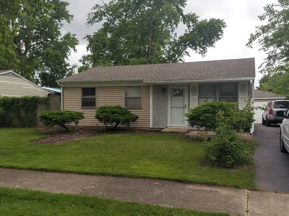 129 Galewood Dr, Bolingbrook, IL 60440
