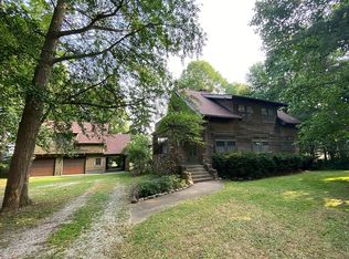 835 E Washington St, Greencastle, IN 46135